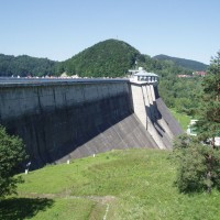 Betonová hráz přehrady Solina